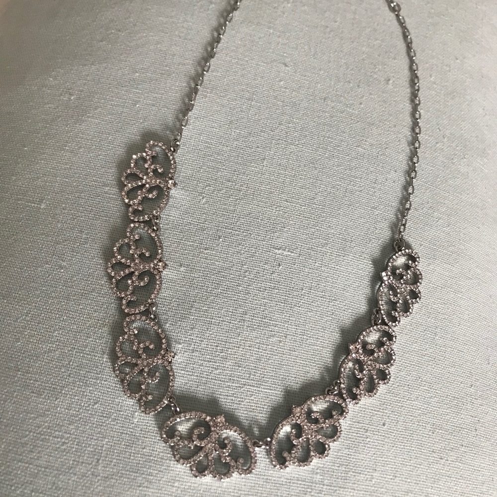 Sparkly necklace ✨